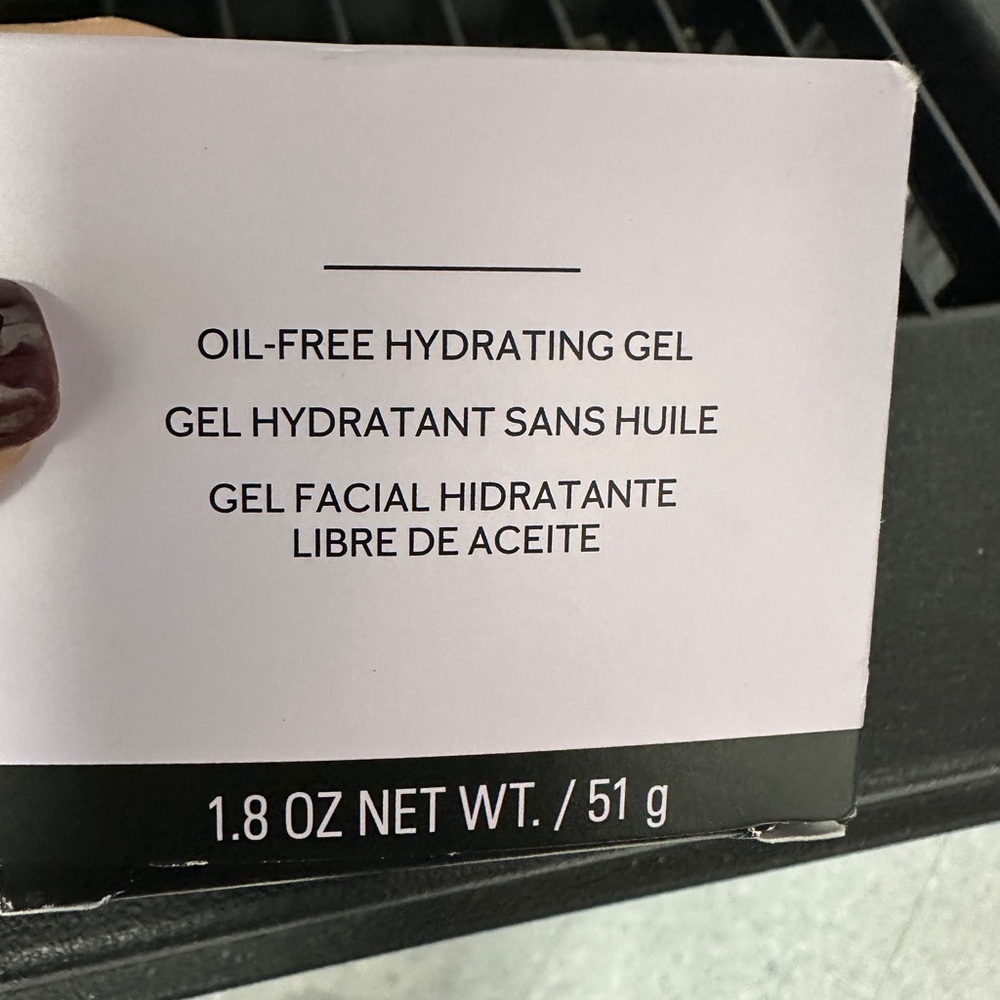 Oil-Free Hydrating Gel